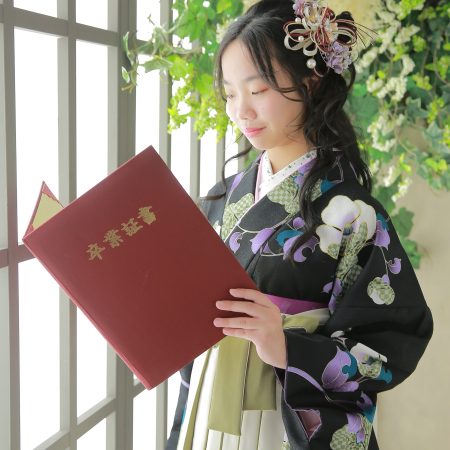 町田市成瀬で卒業袴のレンタル🌸なら♬フォトスタジオ凛📸👘